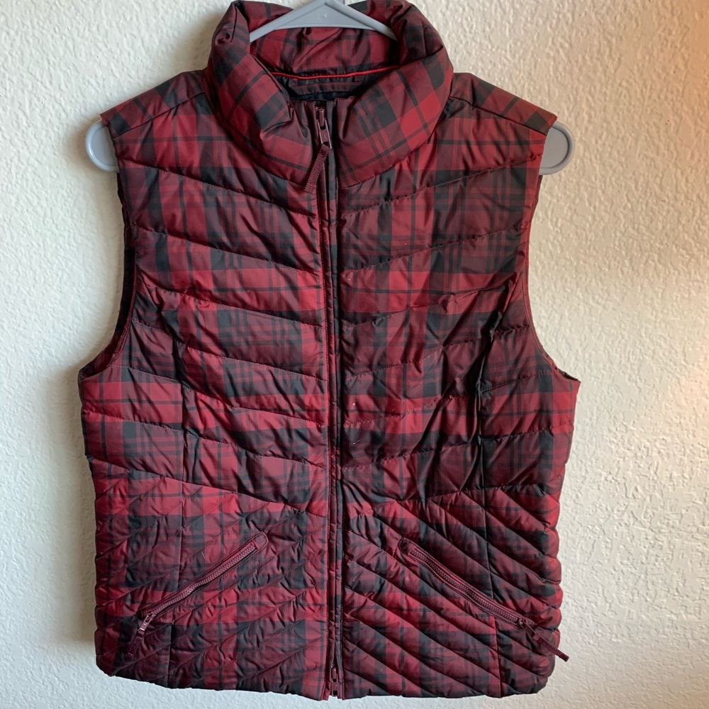 Red plaid puffer vest